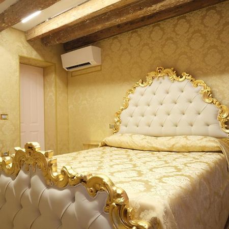 Ca' Fabrizio Close To San Marco เวนิส ภายนอก รูปภาพ